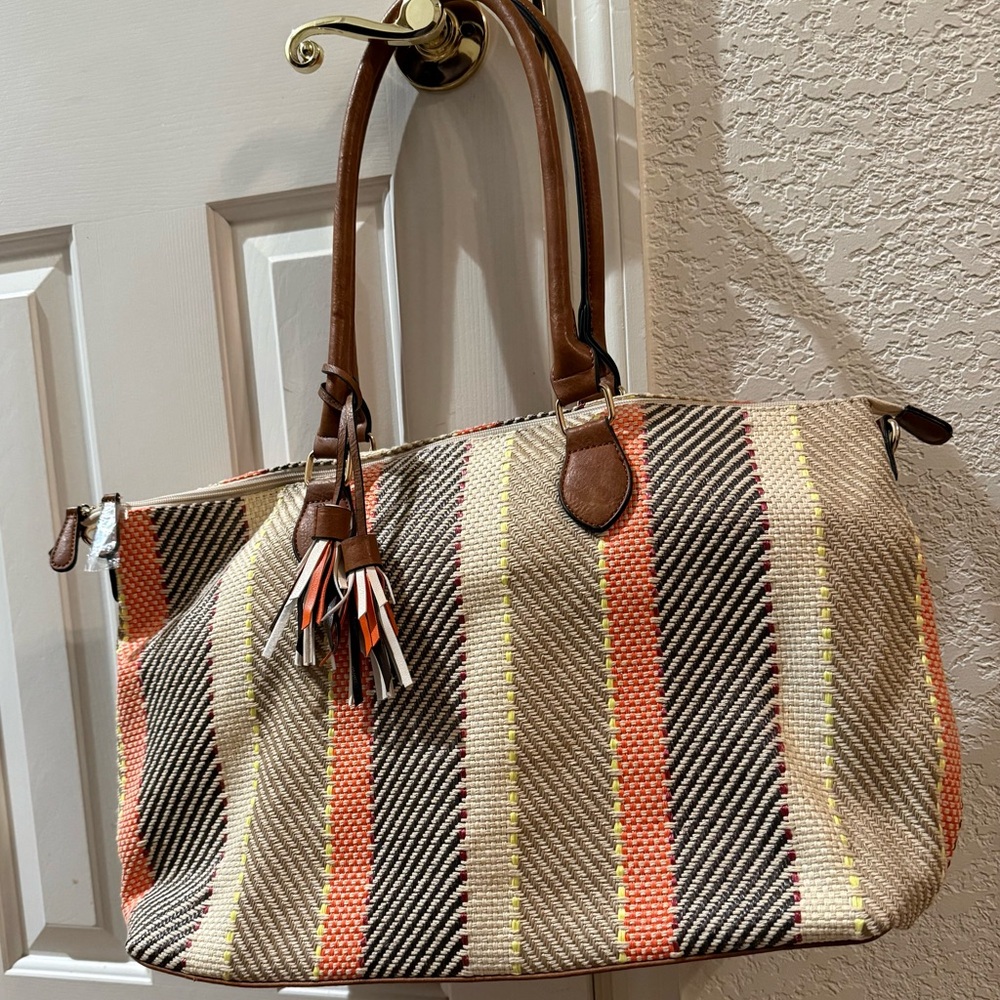 Jen & Co Striped Tan and Orange Weekender/Tote Bag *NWOT
